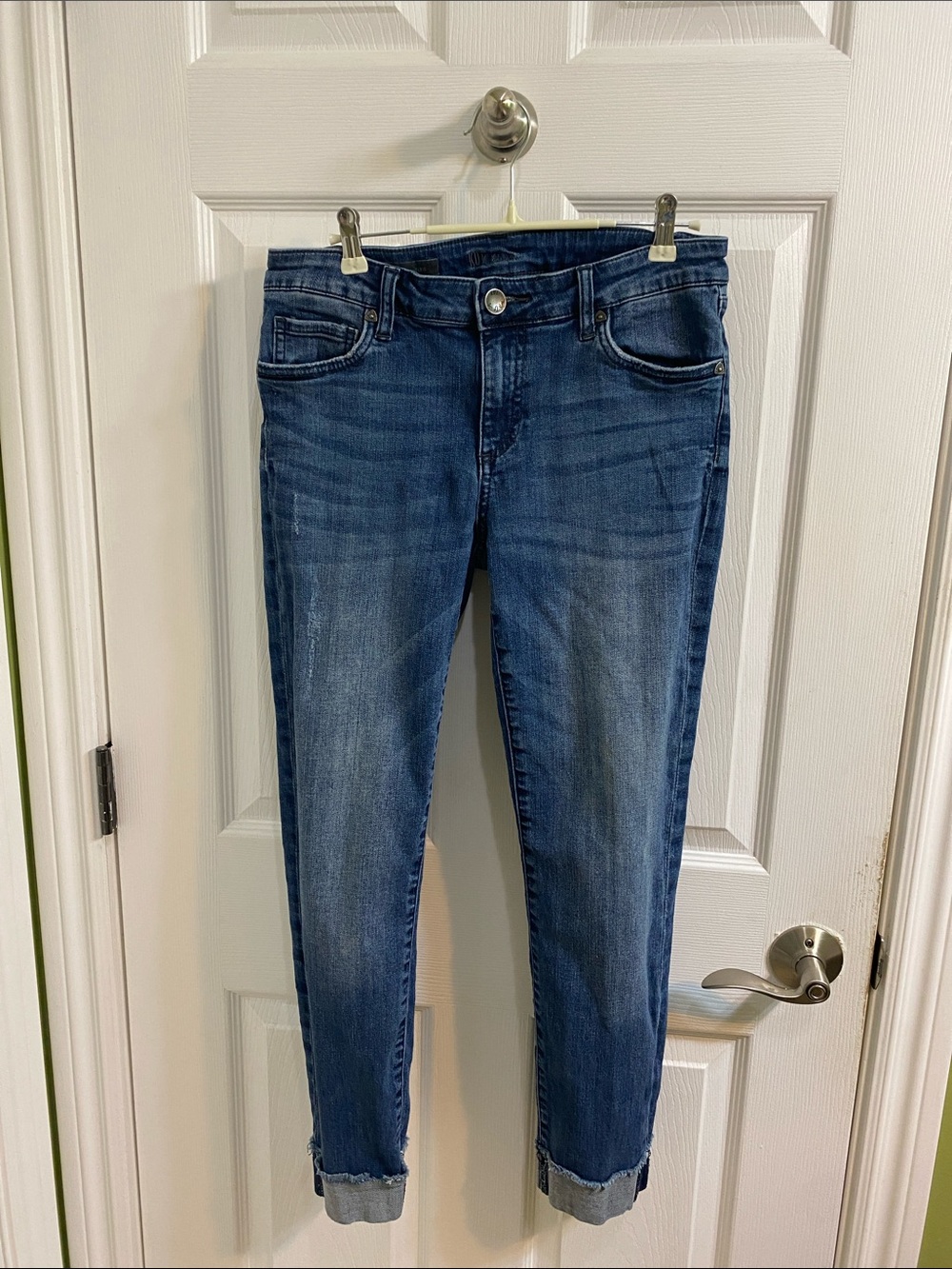 Kut From The Kloth Ankle Straight Leg Mild Distressed Raw Cuffed Hem Jean Size 6